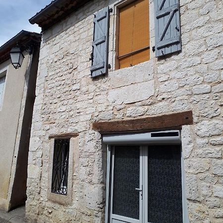 La Maison De Juliette En Bas Lascabanes Esterno foto